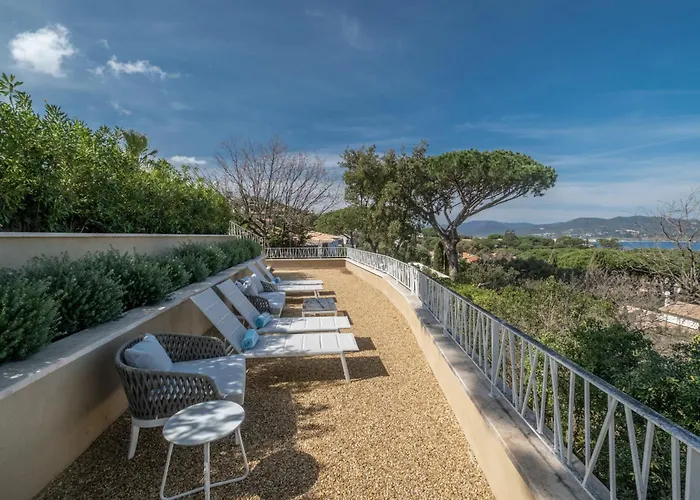 Marguerite Сен-Тропе